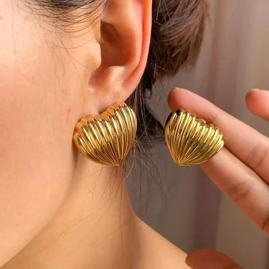 18K GOLD PLATED CHUNKY QUINN HEART EARRINGS