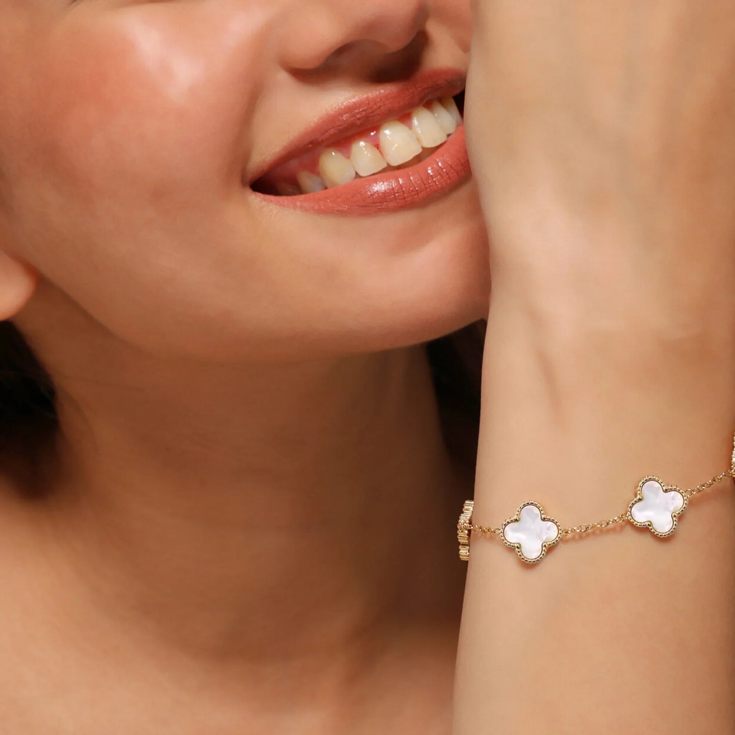 White Clover Stainless Steel Bracelet