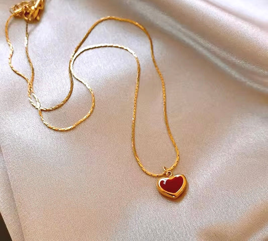 Minimalistic Red Heart Pendant Necklace