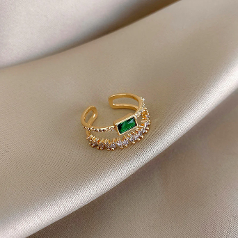 EMERALD RADIANCE 18K GOLD PLATED RING