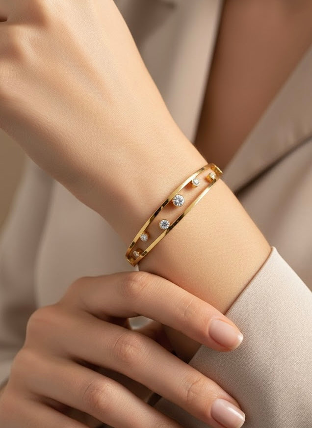 Glow Dot Bangle