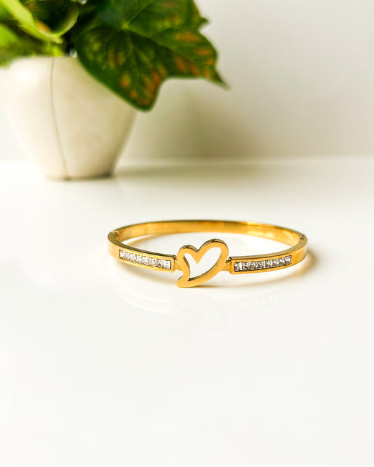 Eternal Heart Bracelet ( Small Size )