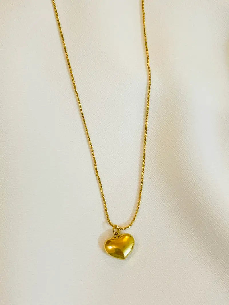Aubine MOP Heart Necklace