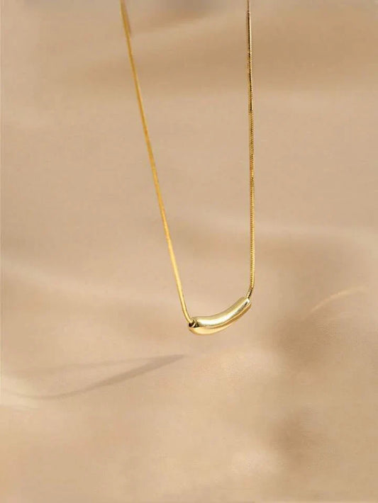 Gold Mini Curved Bar Necklace