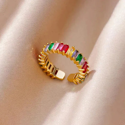 VINTAGE ELEGANCE GOLD PLATED ANTI TARNISH MULTI COLOR RING