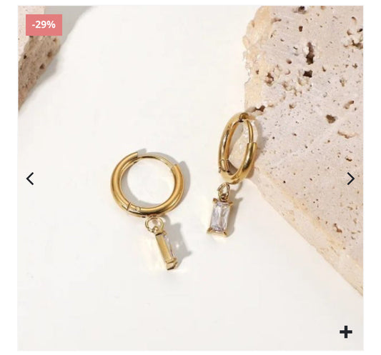 BAGUETTE HUGGIES EARRINGS