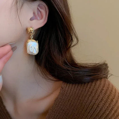 Statement Molten Pearl Earrings