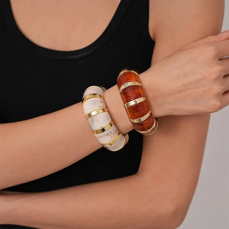 Retro Luxe Chunky Acrylic Bracelet Set