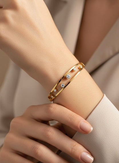 Glow Dot Bangle