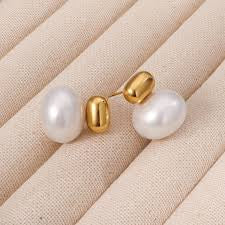 Bubble Pearl Gold Studs