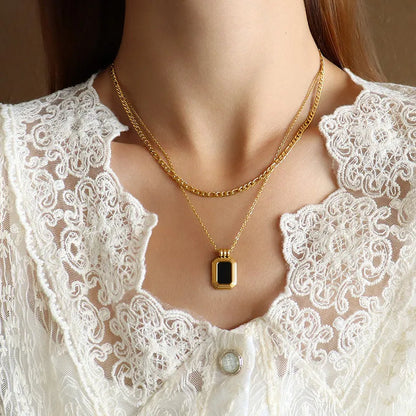 Dual Layer Black Pendant Necklace