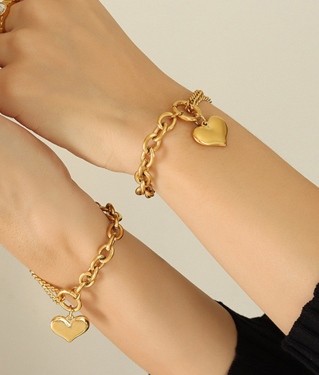 Chunky Heart Charm Bracelet