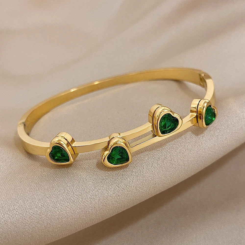 Emerald Green Heart Bracelet ( Small Size )