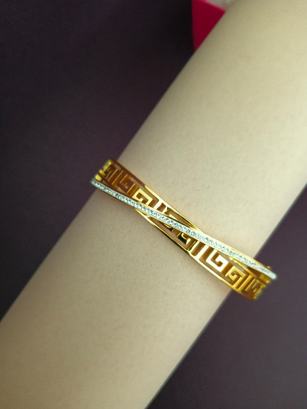 Greek Design Studded Diamond Gold Bangle Bracelet ( Small Size )