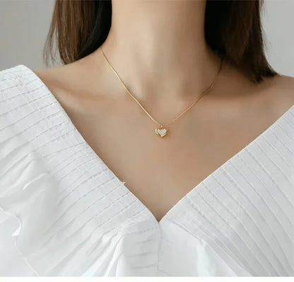 Aubine MOP Heart Necklace