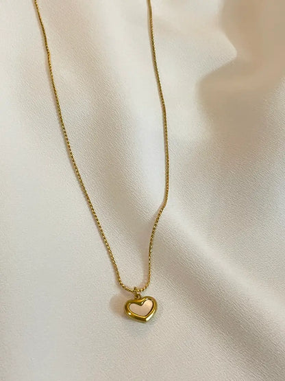 Aubine MOP Heart Necklace