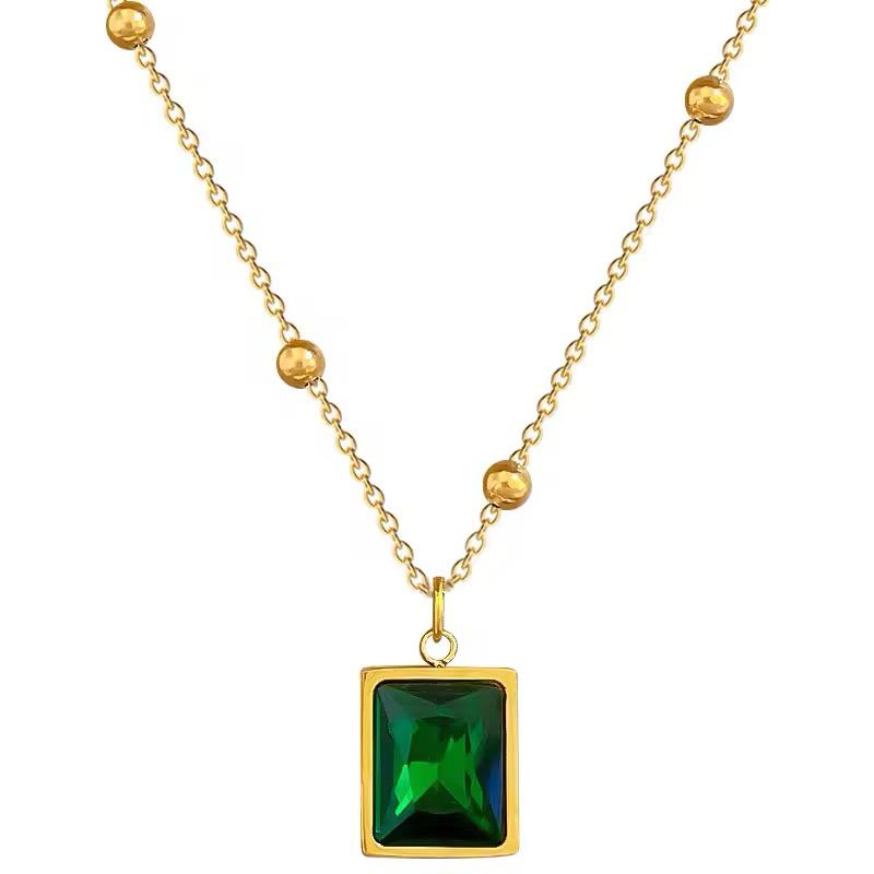 Green Stone Chain Pendant
