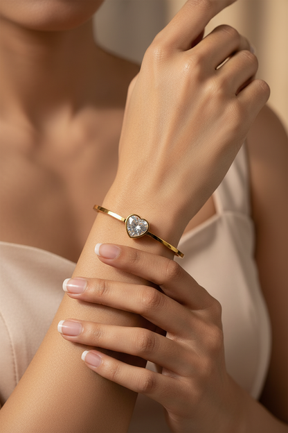 Heart of Gold Bracelet - White ( small size )