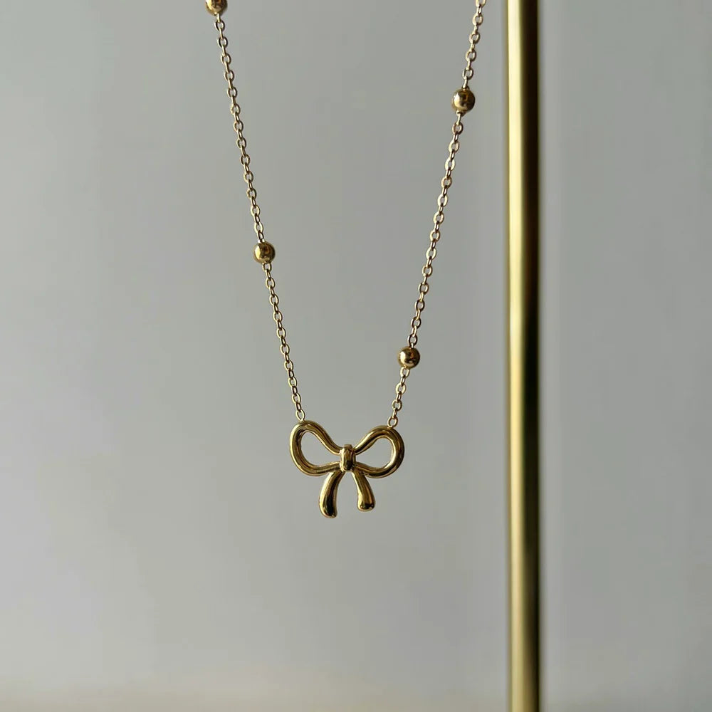MINIMAL BOW 18K GOLD PLATED NECKLACE