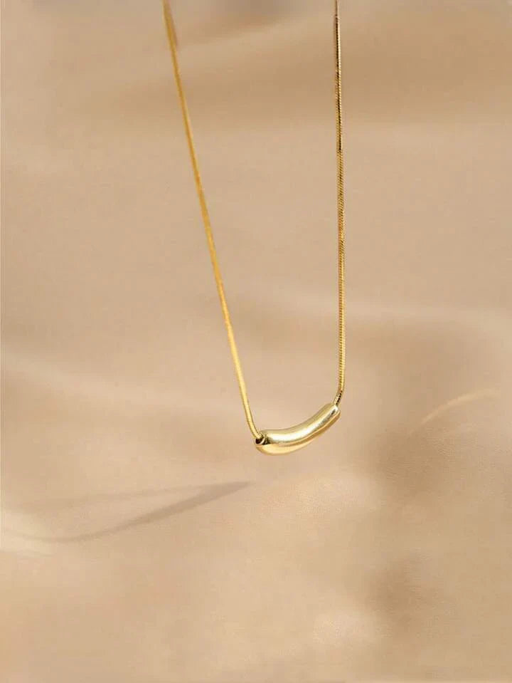 Gold Mini Curved Bar Necklace