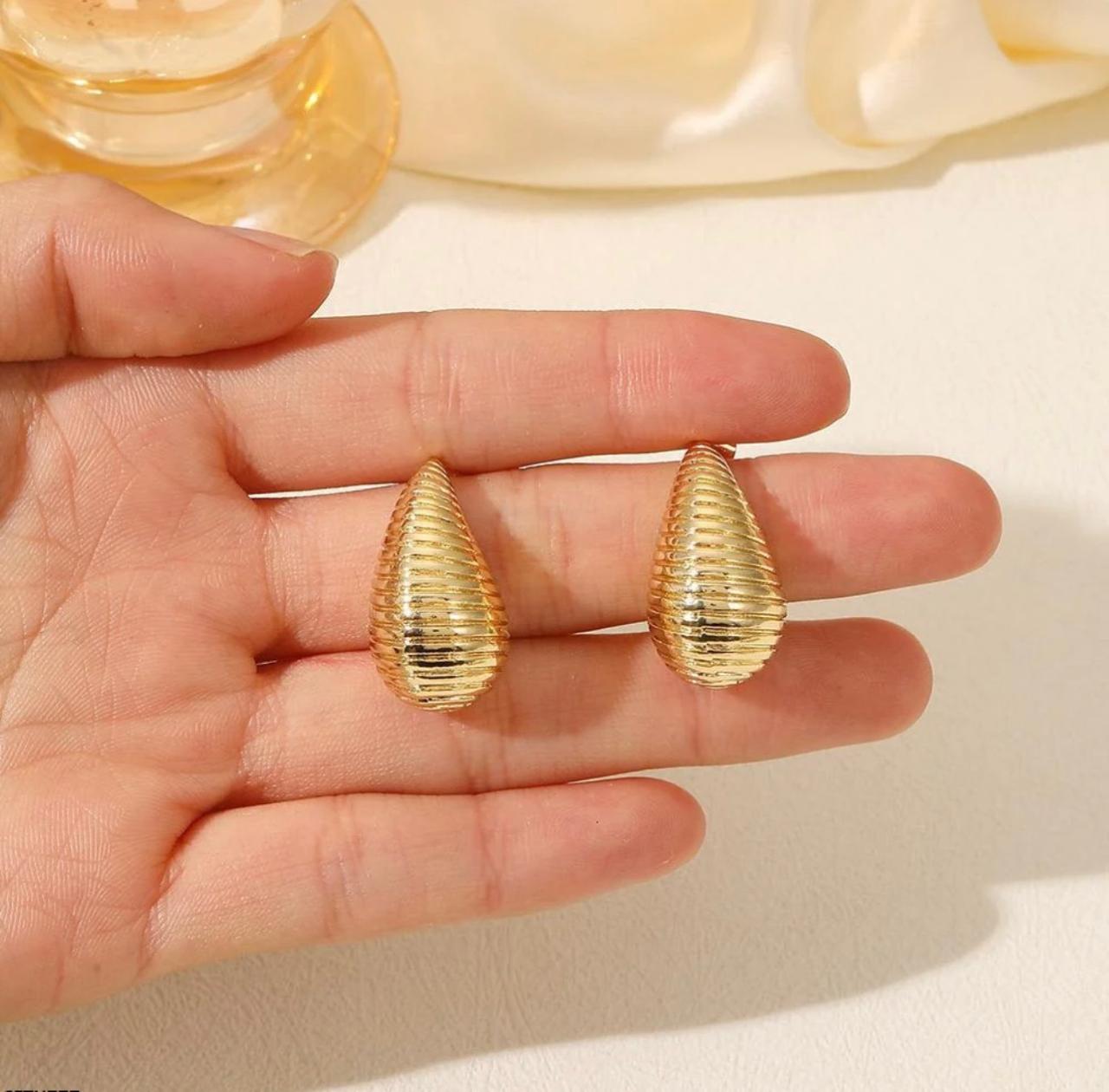 Striped Tear Drop Stud Earrings